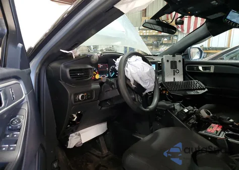 2023 Ford Explorer Police Interceptor from USA, damaged, VIN 1FM5K8AB7PGA19639